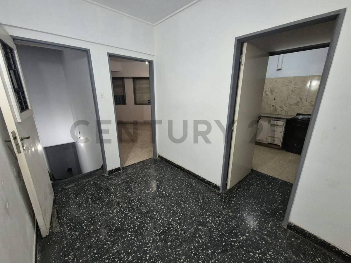 VENTA PH 3 AMBIENTES 1ER PISO ADROGUÉ CENTRO — foto 1