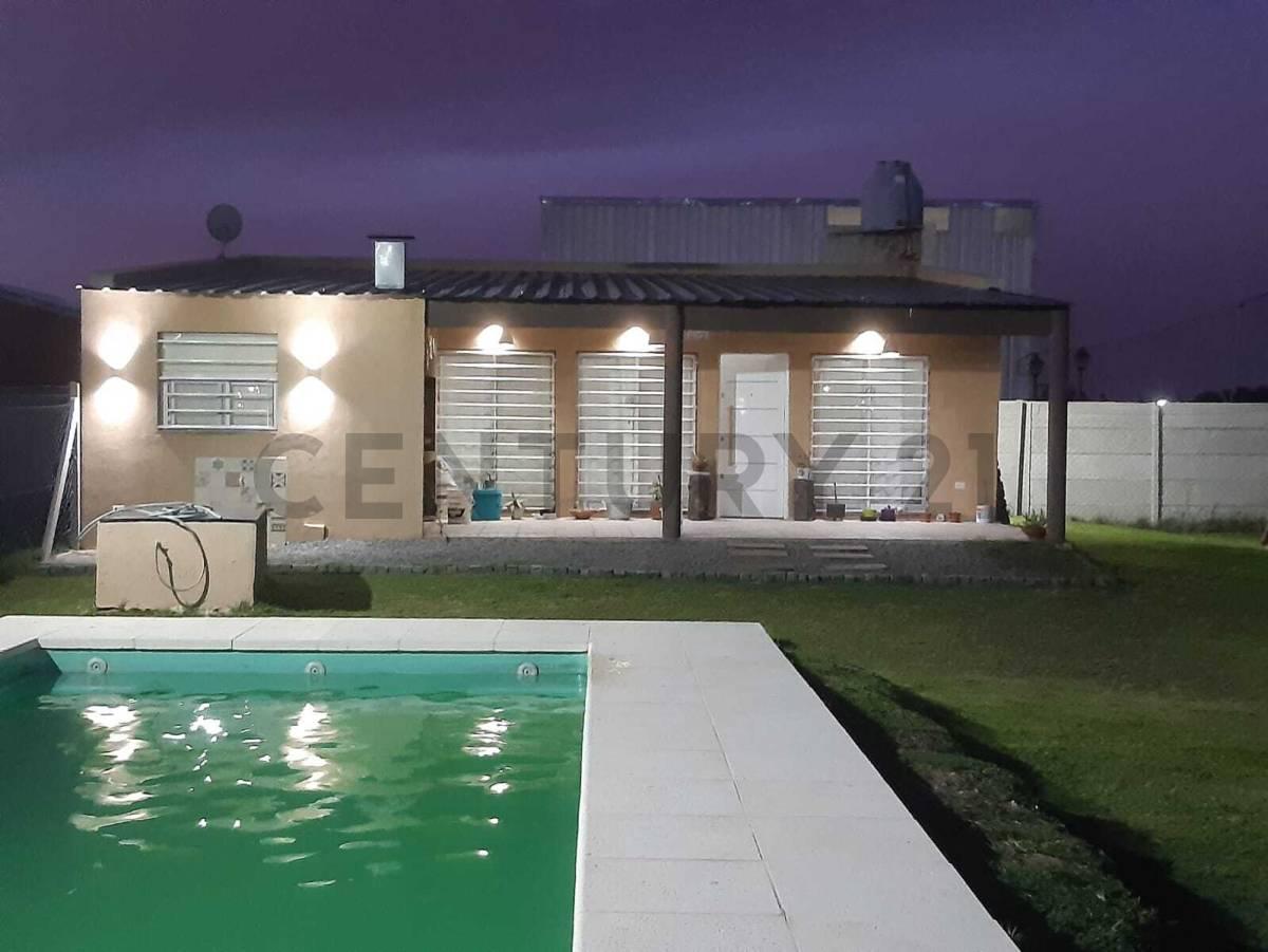 VENTA CASAQUINTA con Piscina en Domselaar -Partido San Vicente - COPIA — foto 1