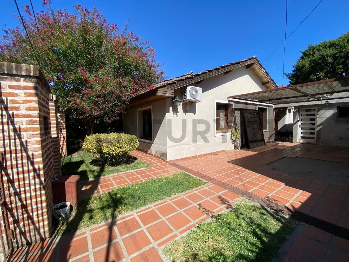 CALLE 23 e/ 495 Y 496 | VENTA DE CASA EN GONNET — foto 1