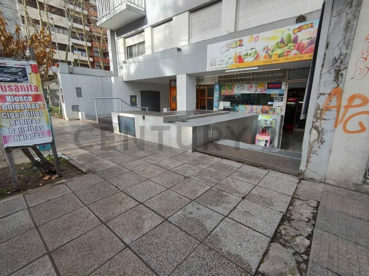 VENTA LOCAL MAR DEL PLATA PLAZA MITRE — foto 1