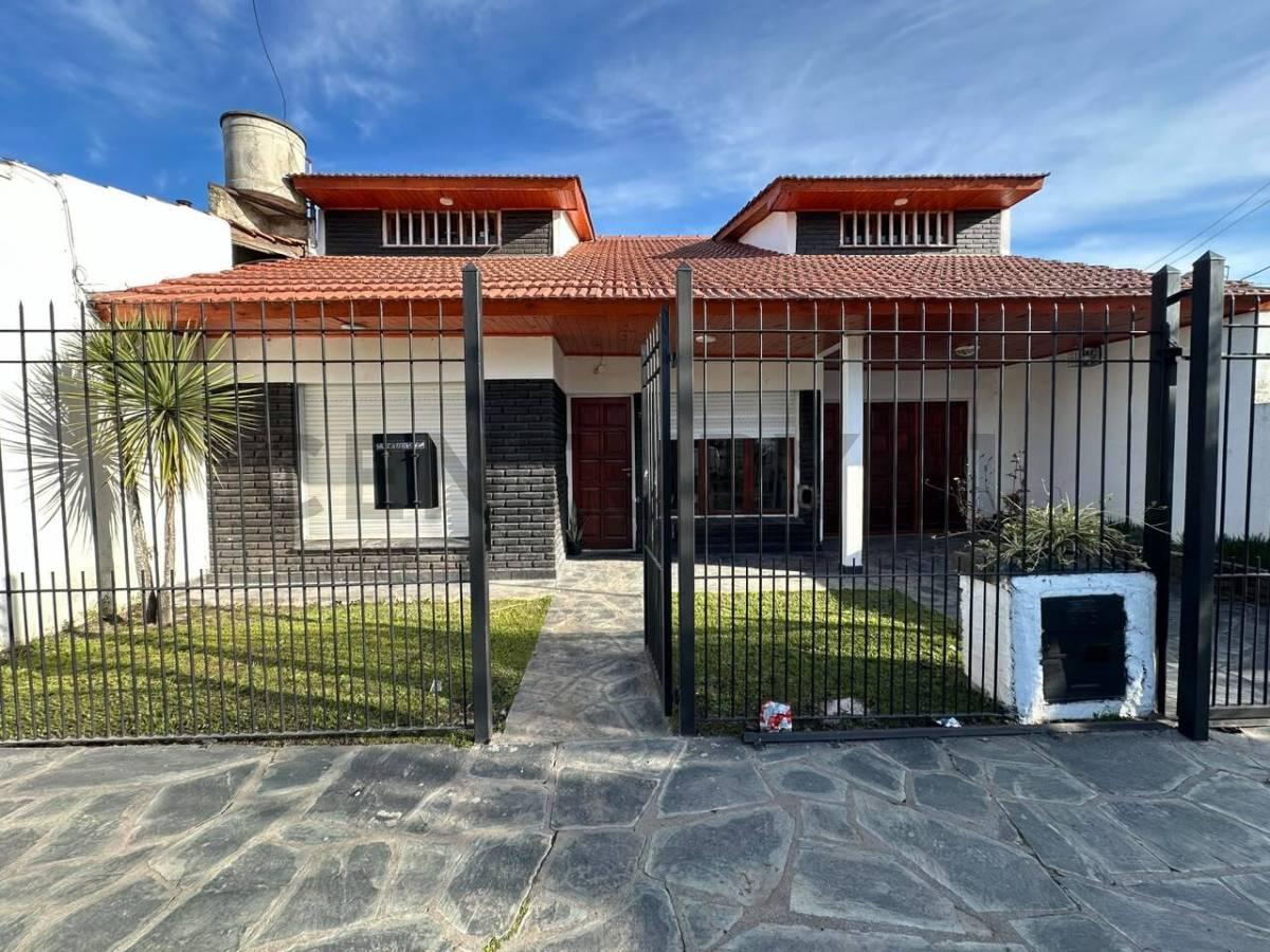VENTA CASA 5 AMBIENTES MAR DEL PLATA — foto 1