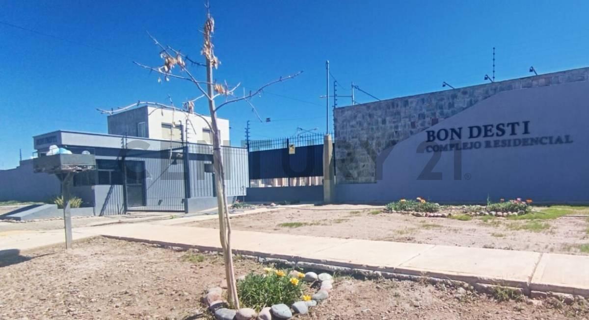 Venta de Lote en Rodeo del Medio — foto 1