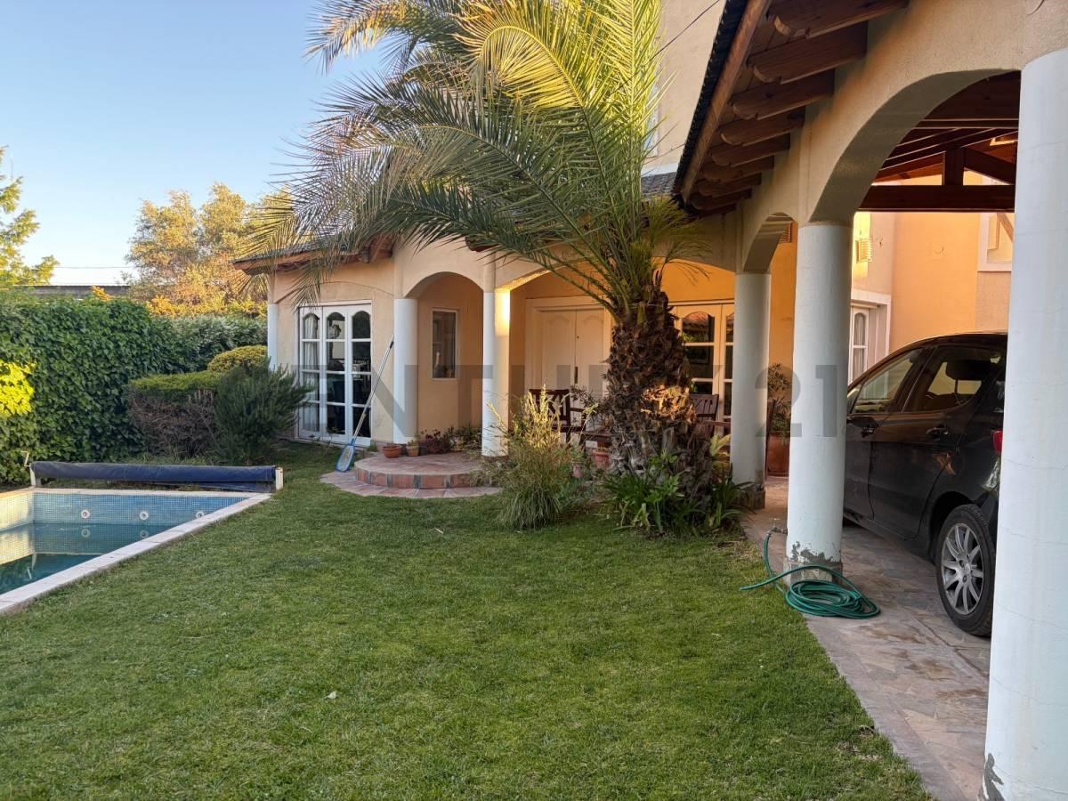 Century 21 Vende Casa en Barrio Privado Karting Club Luján en Vistalba, Luján de Cuyo — foto 1