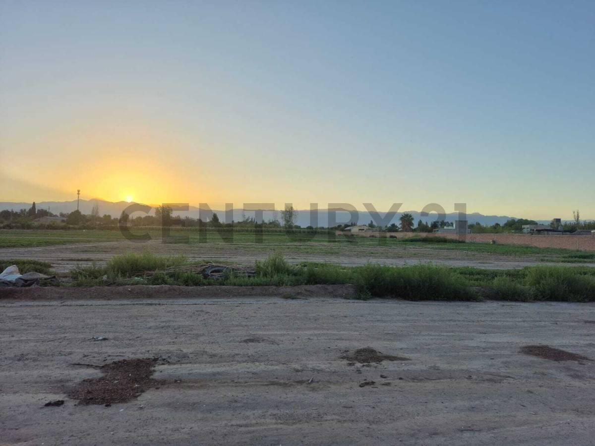Oportunidad de Inversión VENTA DE FRACCIÒN de 15.273 m² Calle Milagros — foto 1
