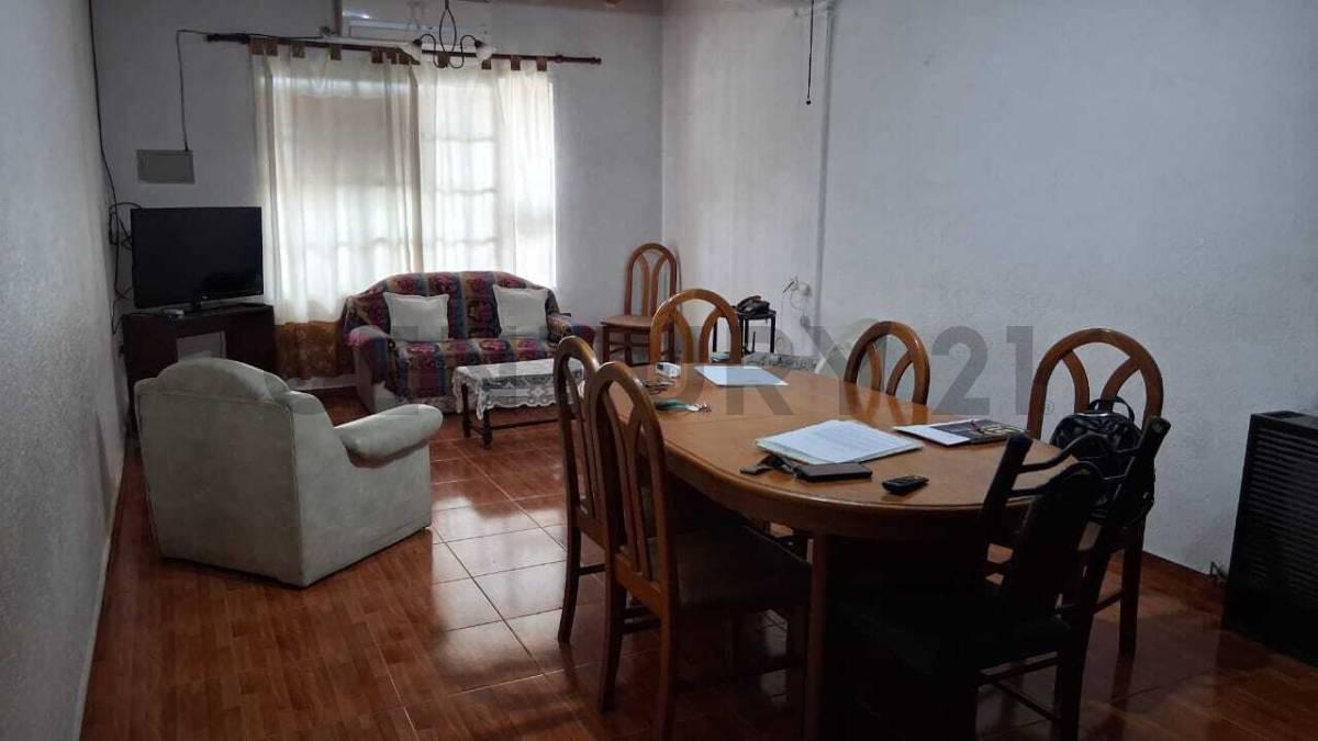 CASA EN VENTA EN BARRIO TAMARINDO 1 - LAS HERAS — foto 1