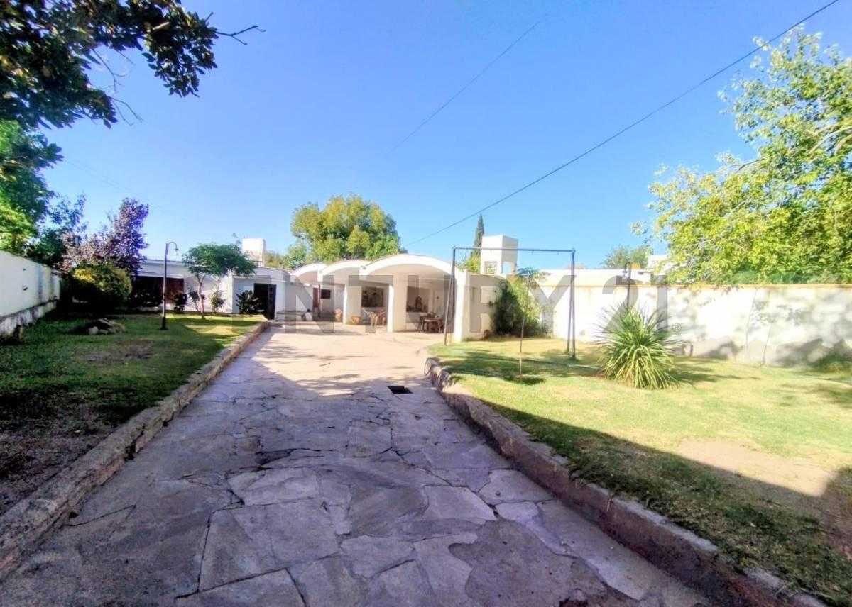 Se vende casa. Lujan — foto 1