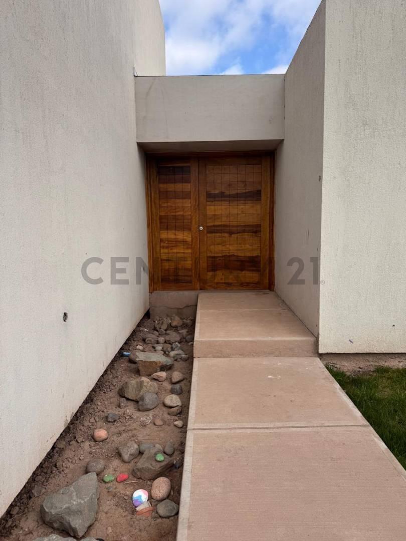 Casa en Venta barrio privado Las Retamas-Maipu — foto 1