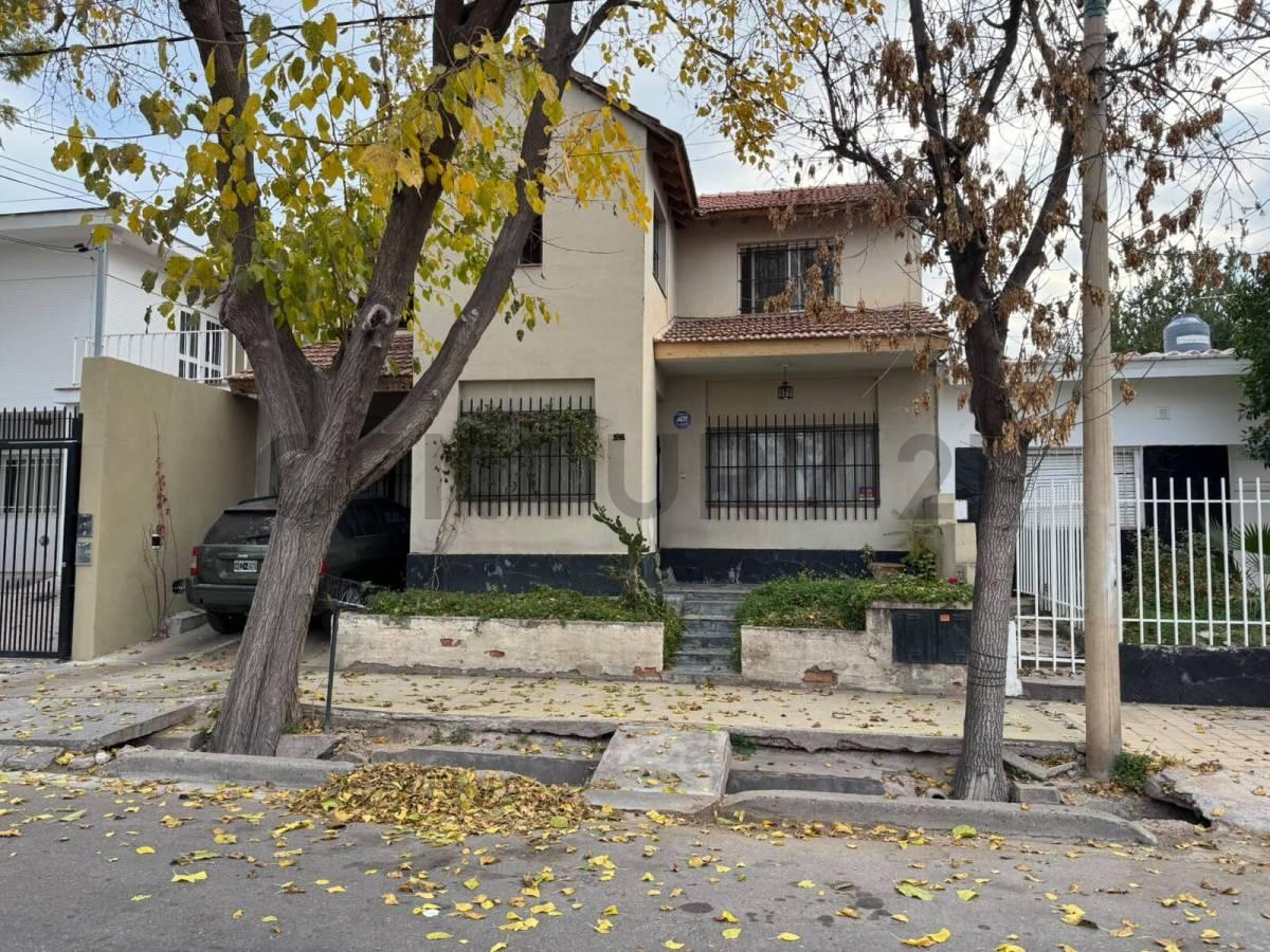 VENTA DE CASA — foto 1