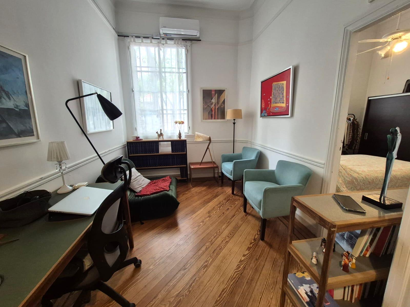 VENTA PH 2 AMBIENTES, PB EN MONSERRAT. APTO CREDITO. — foto 1