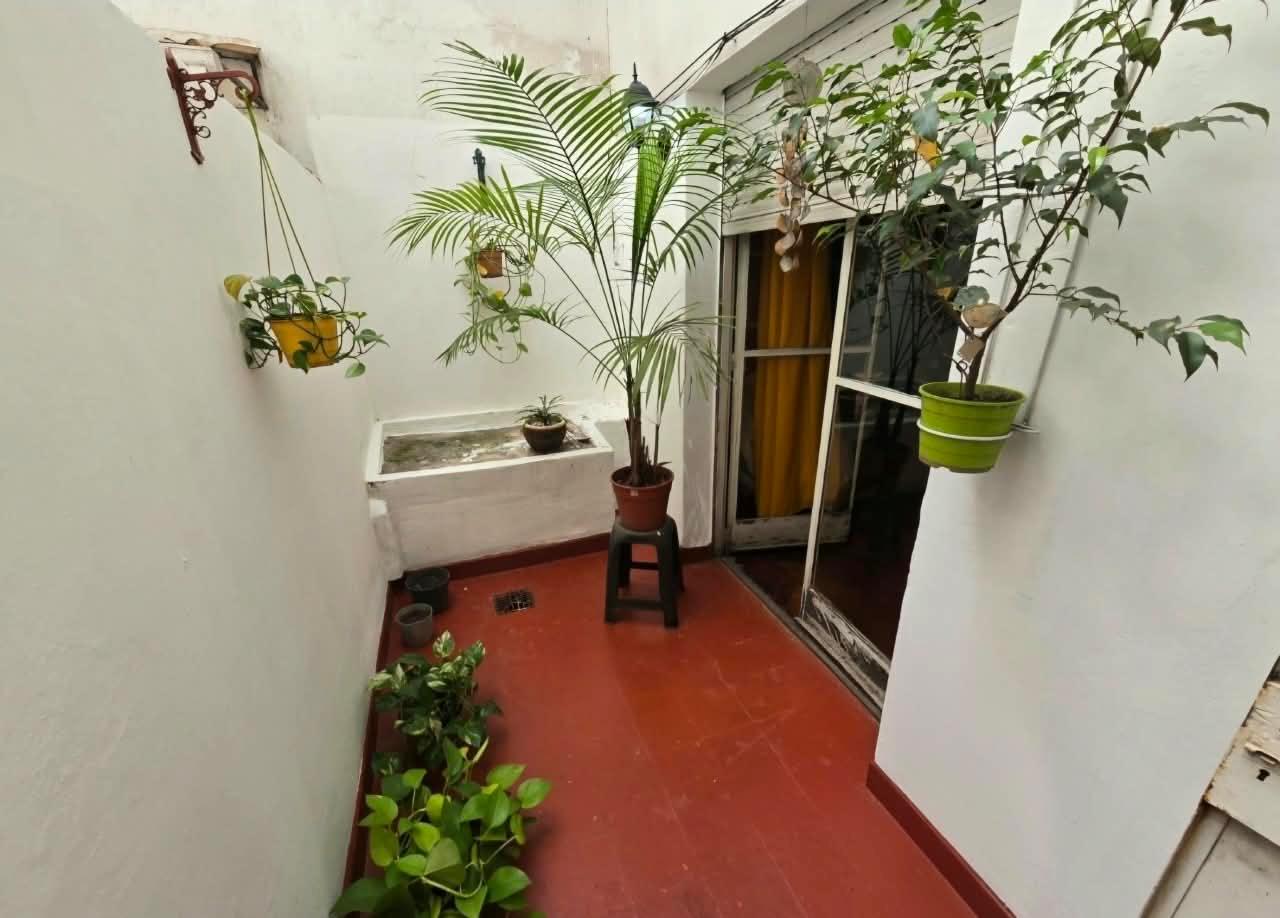 VENTA DEPARTAMENTO CON PATIO - MONSERRAT — foto 1