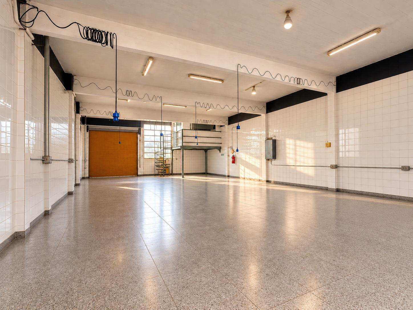 Venta/ Oportunidad - PLANTA INDUSTRIAL LLAVE EN MANO | HABILITACIÓN VIGENTE Y TRANSFERIBLE | 400 M² — foto 1