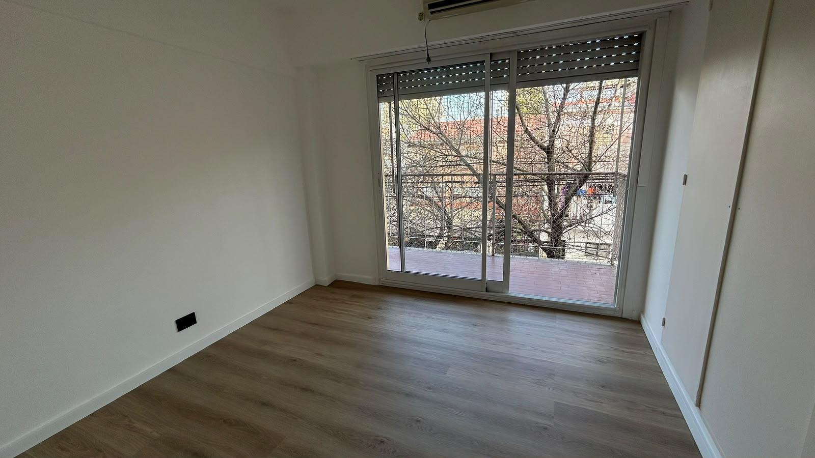 VENTA 3 AMB REMODELADO A NUEVO — foto 1