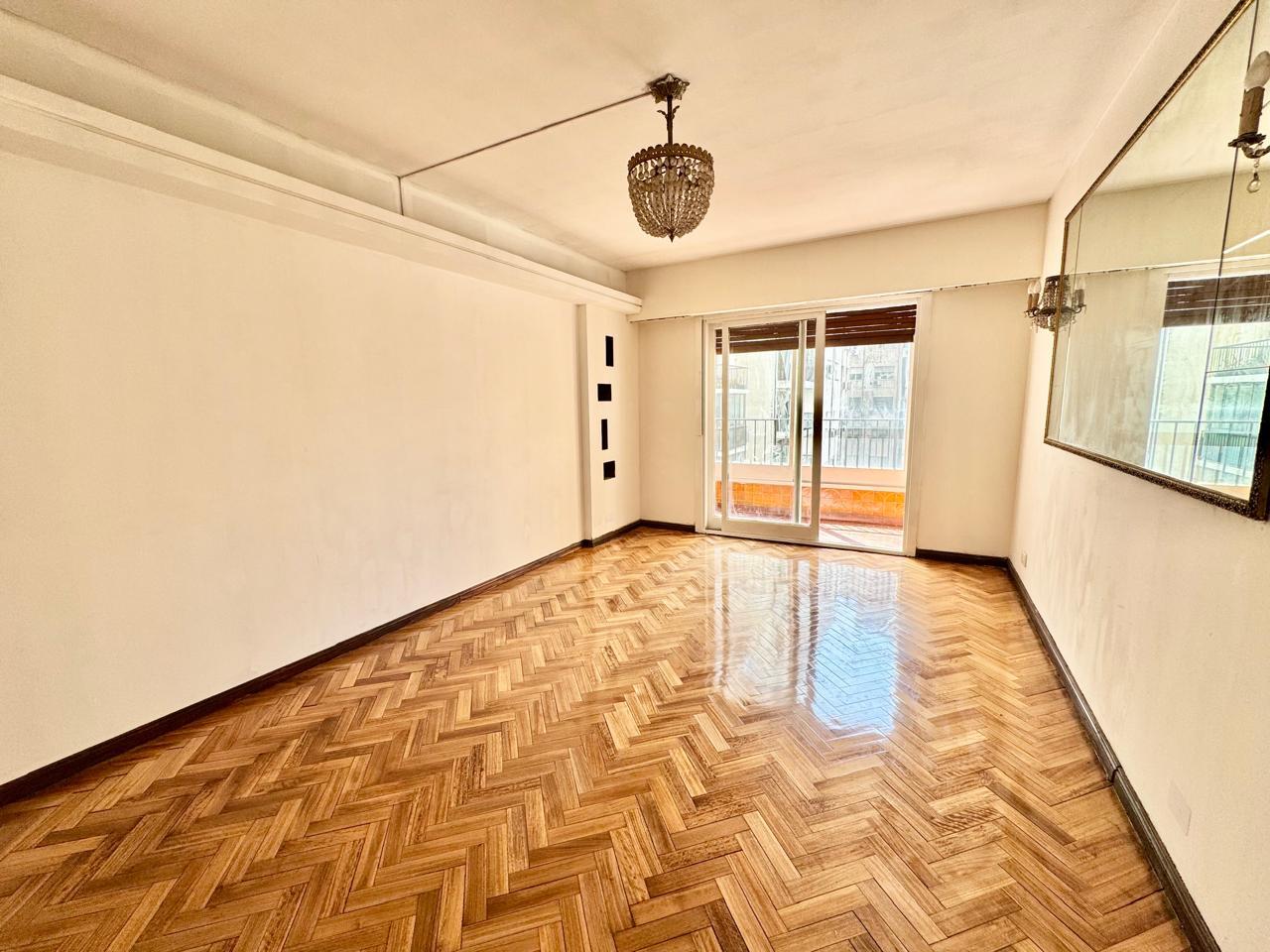 Venta departamento 3 ambientes con balcón - Recoleta — foto 1