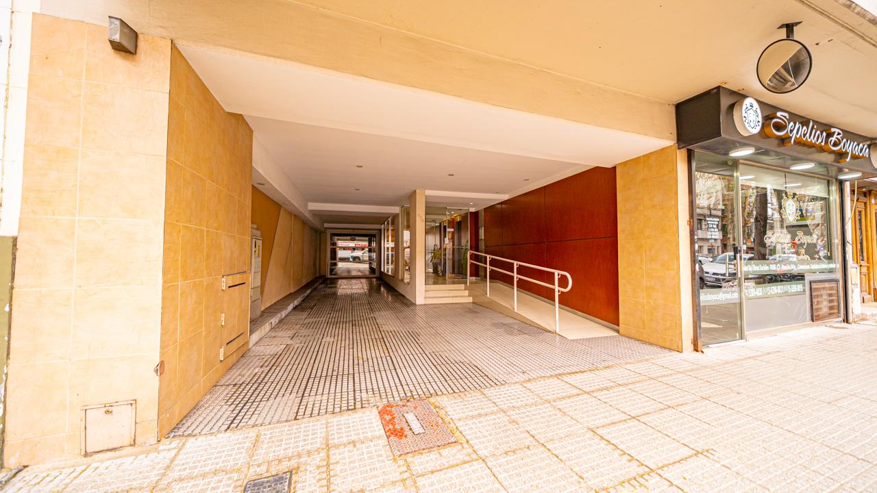 VENTA DEPARTAMENTO 1 ambiente en FLORES - Amoblado — foto 1