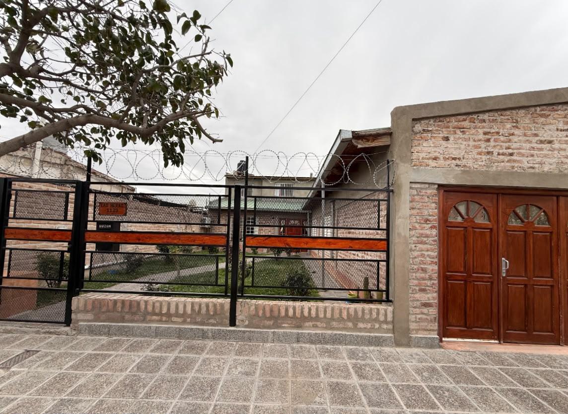 Casa en venta en General Roca — foto 1