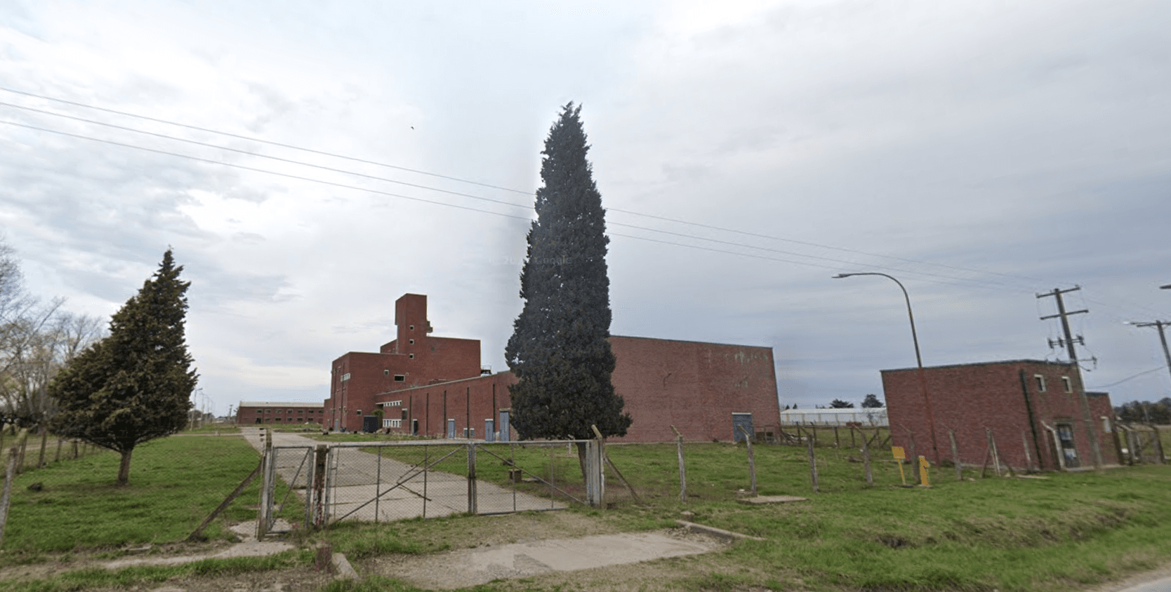Venta Fábrica en Azul Prov. de Buenos Aires — foto 1