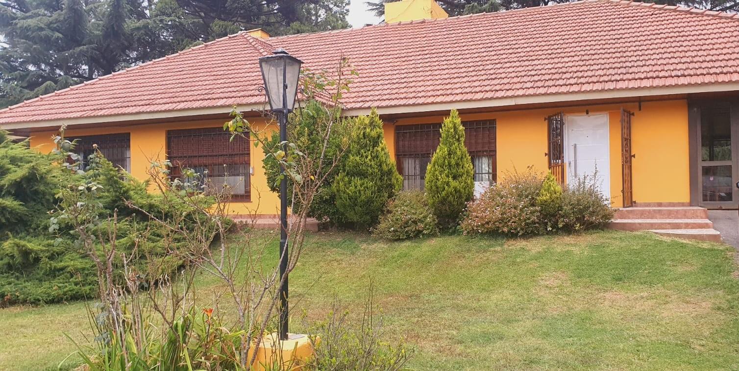 San Vicente- VENTA Casa Quinta con amplio lote parquizado — foto 1