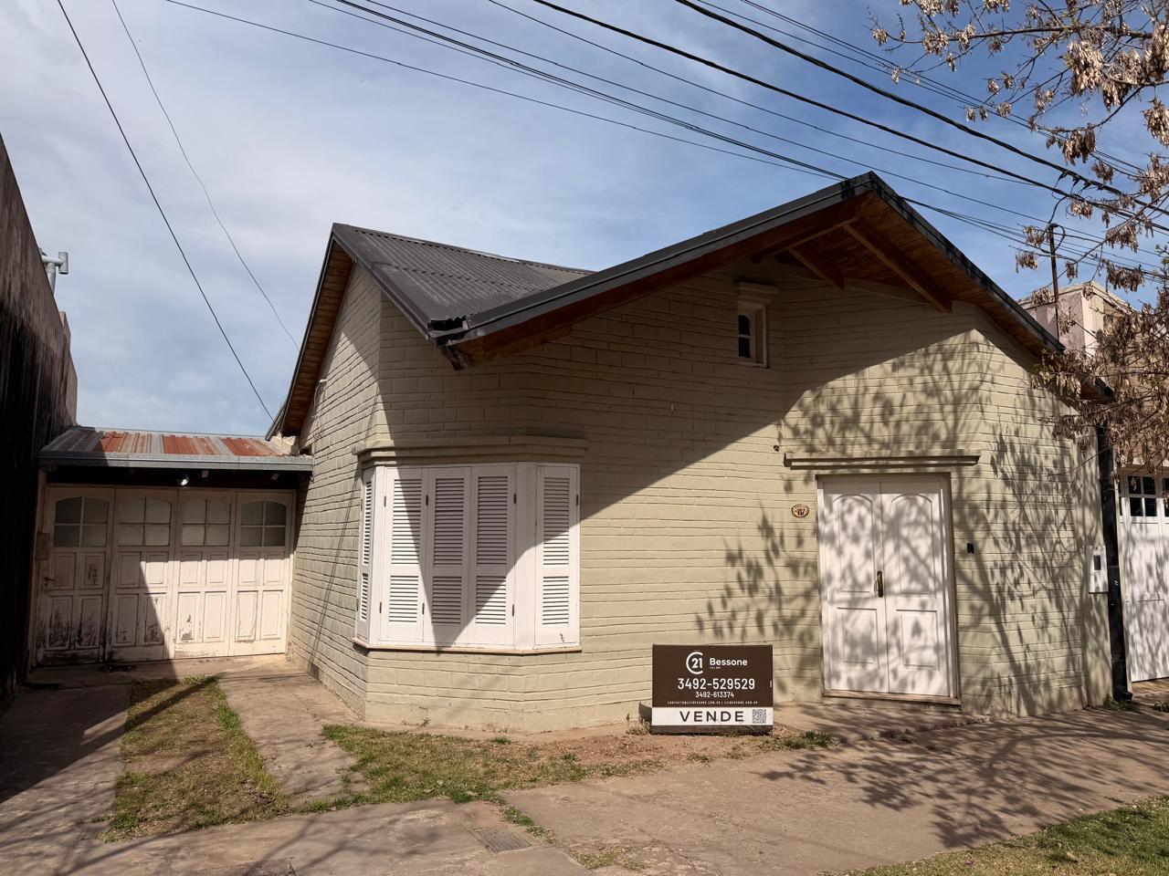Se vende casa en Rafaela, barrio Villa del Parque — foto 1