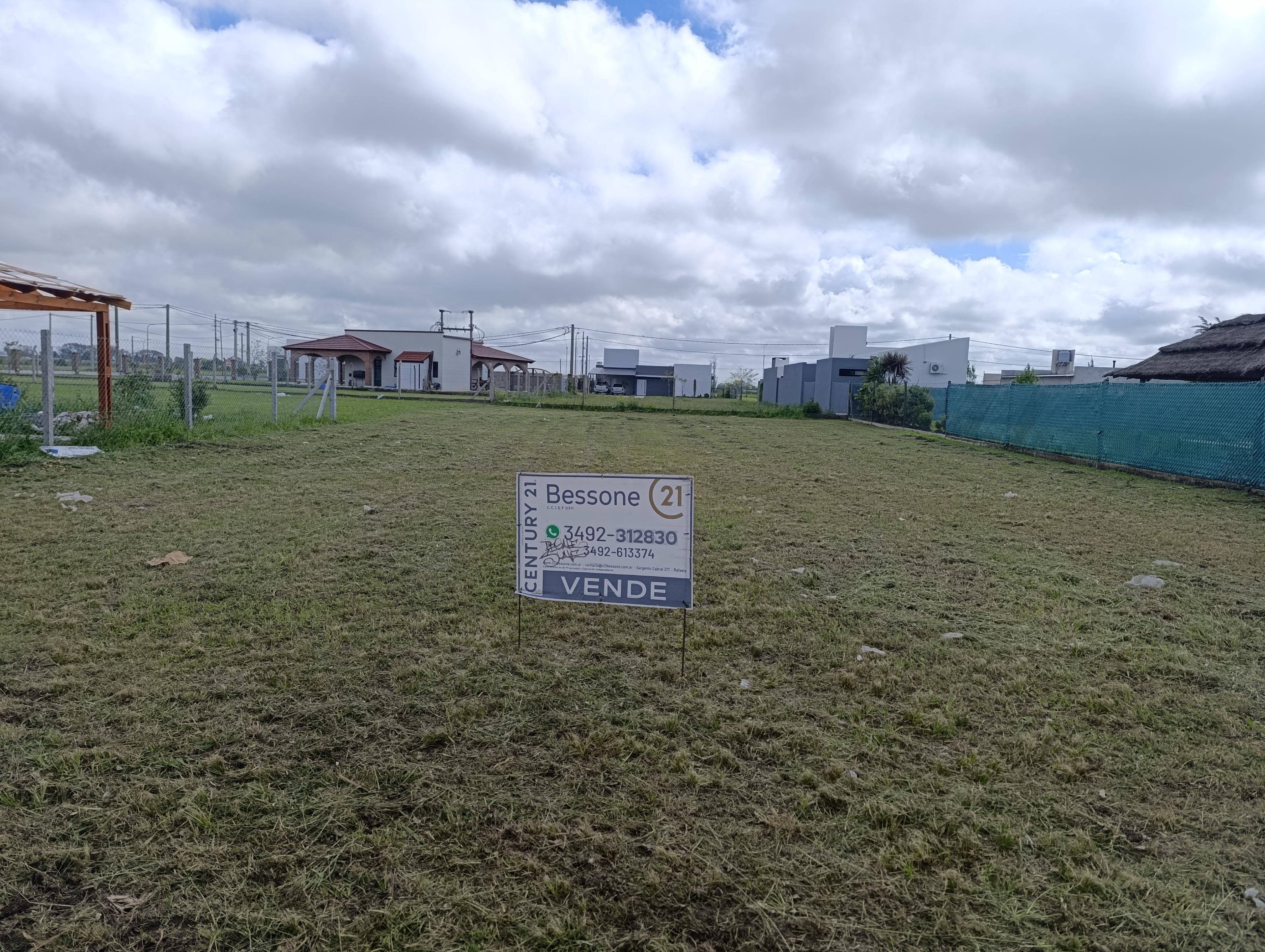 SE VENDE TERRENO EN LOTEO BRUNO, SUSANA — foto 1