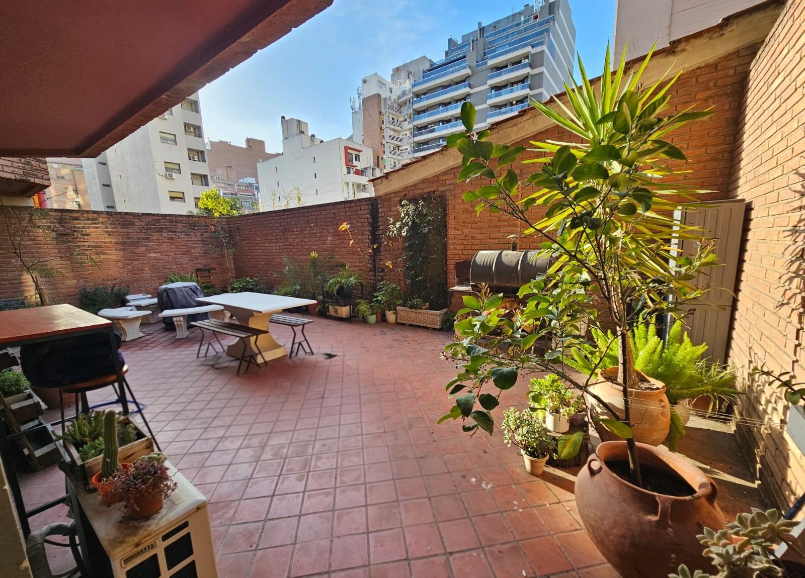 Depto. PB con GRAN PATIO exclusivo en Nva. Córdoba | 2 dorm. | 2 Baños | Cochera | — foto 1
