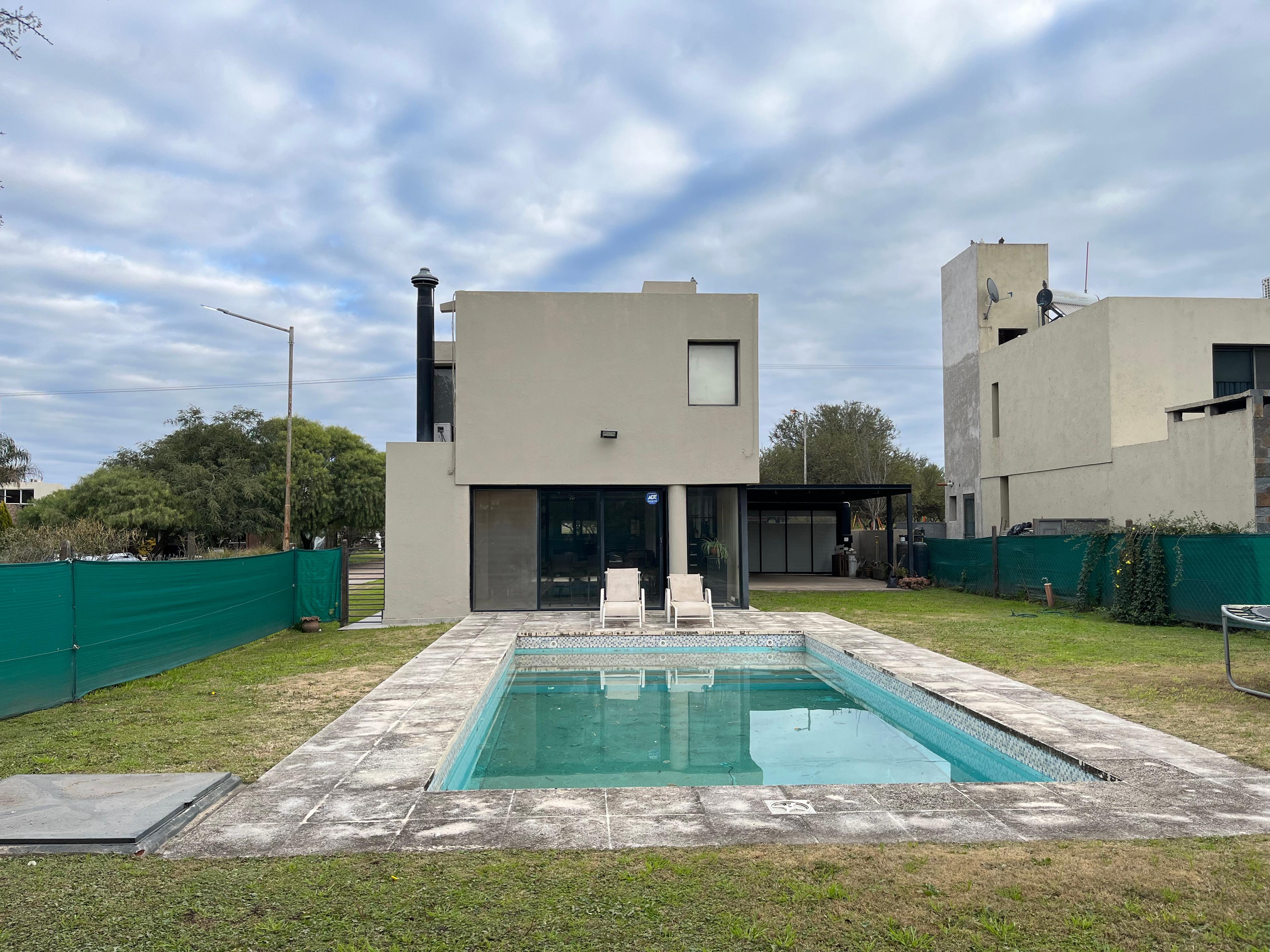Casa en venta en Rio Ceballos — foto 1