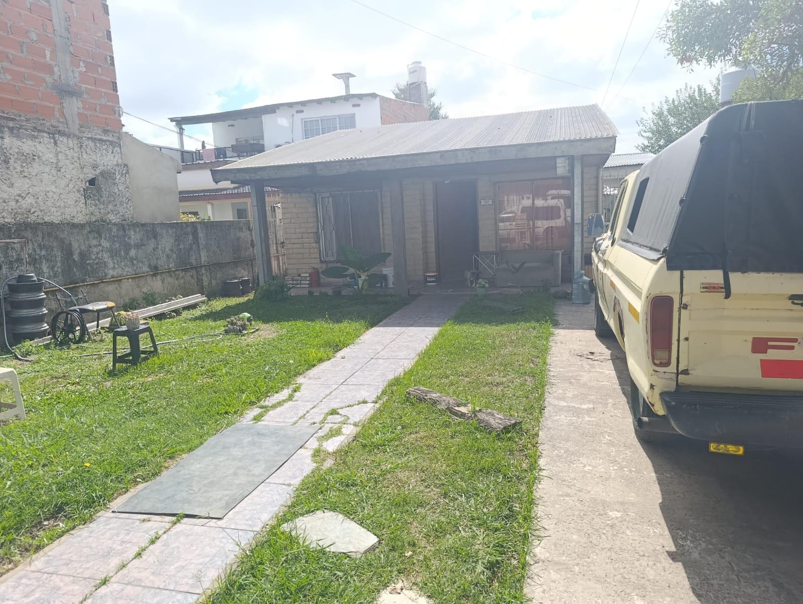 VENTA, CASA + DEPARTAMENTO JOSE C. PAZ — foto 1