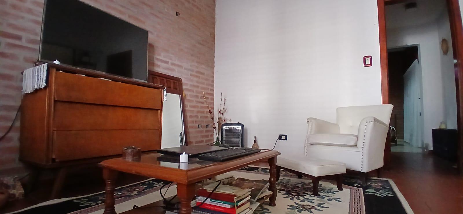 Casa en venta en REMEDIOS DE ESCALADA — foto 1
