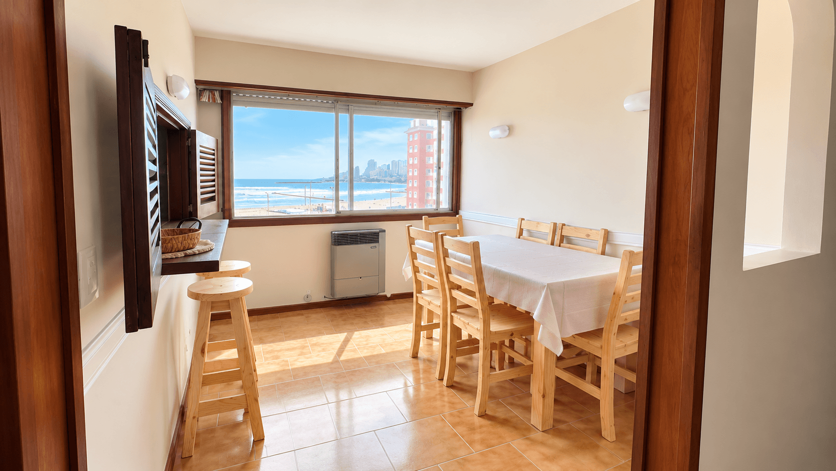 Venta de departamento 3 ambientes con con vista al mar, Punta Iglesia, Mar del Plata. — foto 1