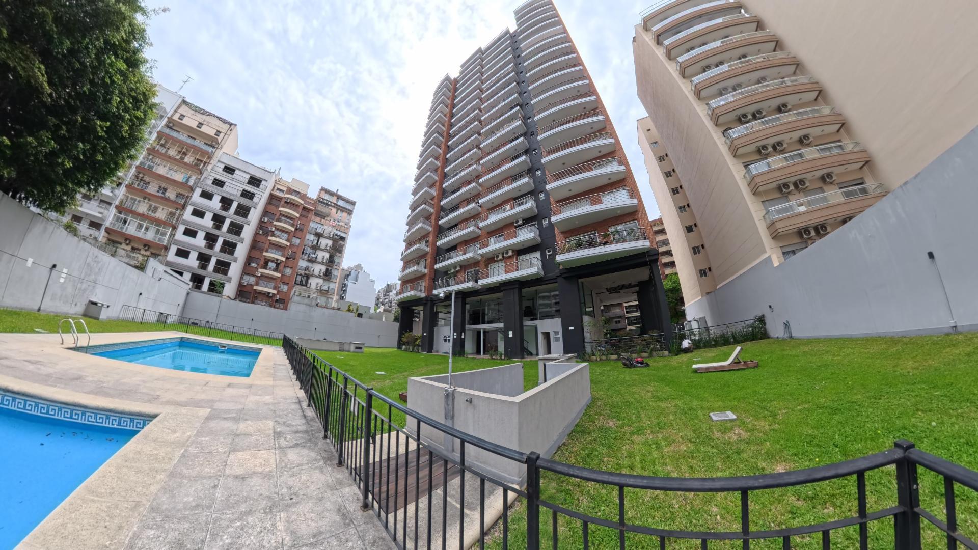 Departamento de 3 ambientes con cochera, baulera y amenities de categoría en Villa Urquiza — foto 1