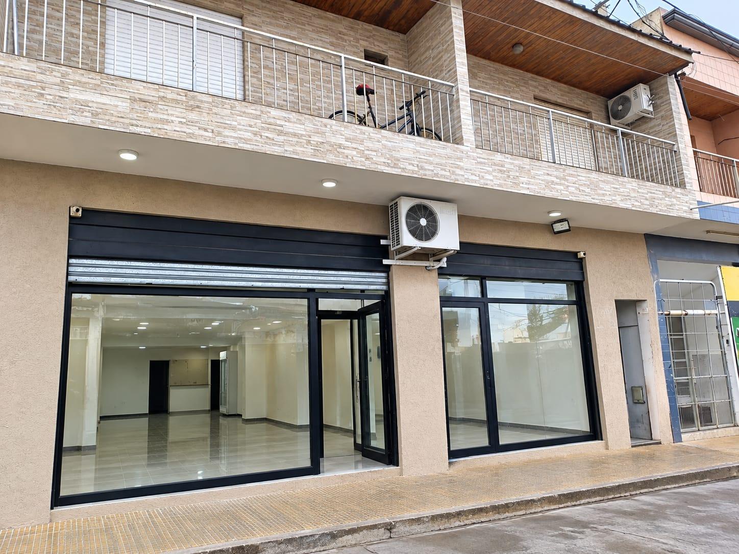 Local en venta en Las quintas/La plata — foto 1