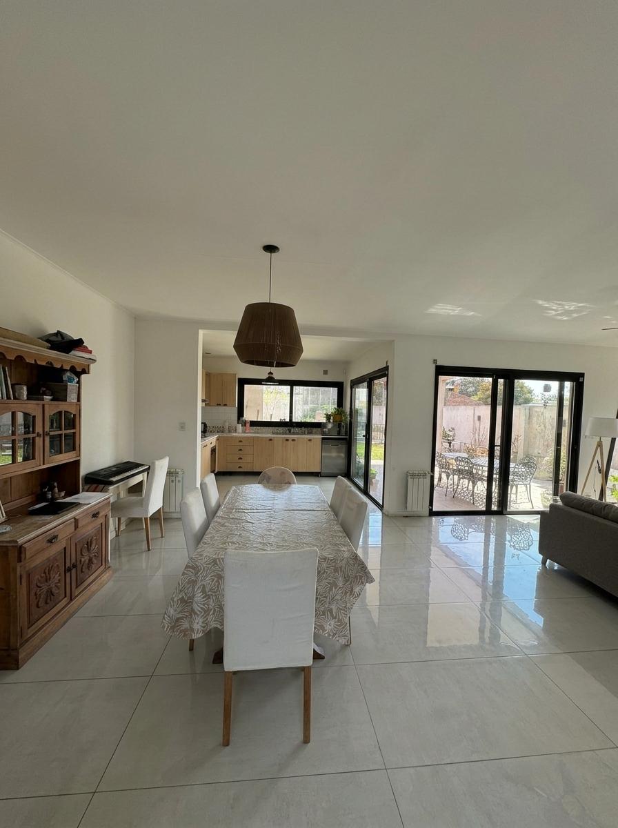 Casa moderna de excelente calidad en venta – VENADO TUERTO — foto 1