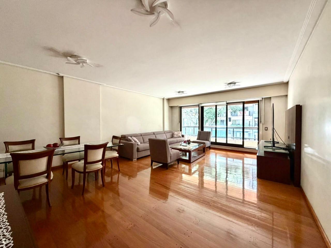 Venta depto 4 ambientes con dependecia y cochera en Palermo chico — foto 1