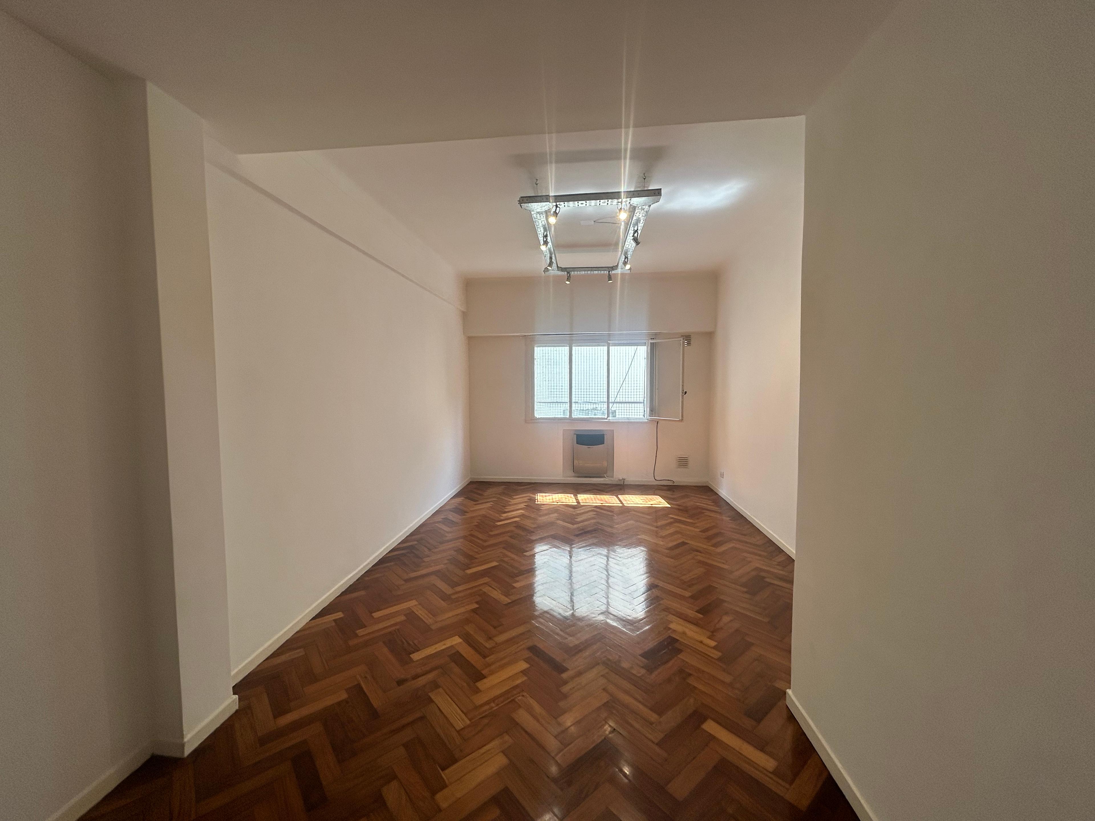 Venta Departamento 3 AMBIENTES en Belgrano terraza y Baulera — foto 1