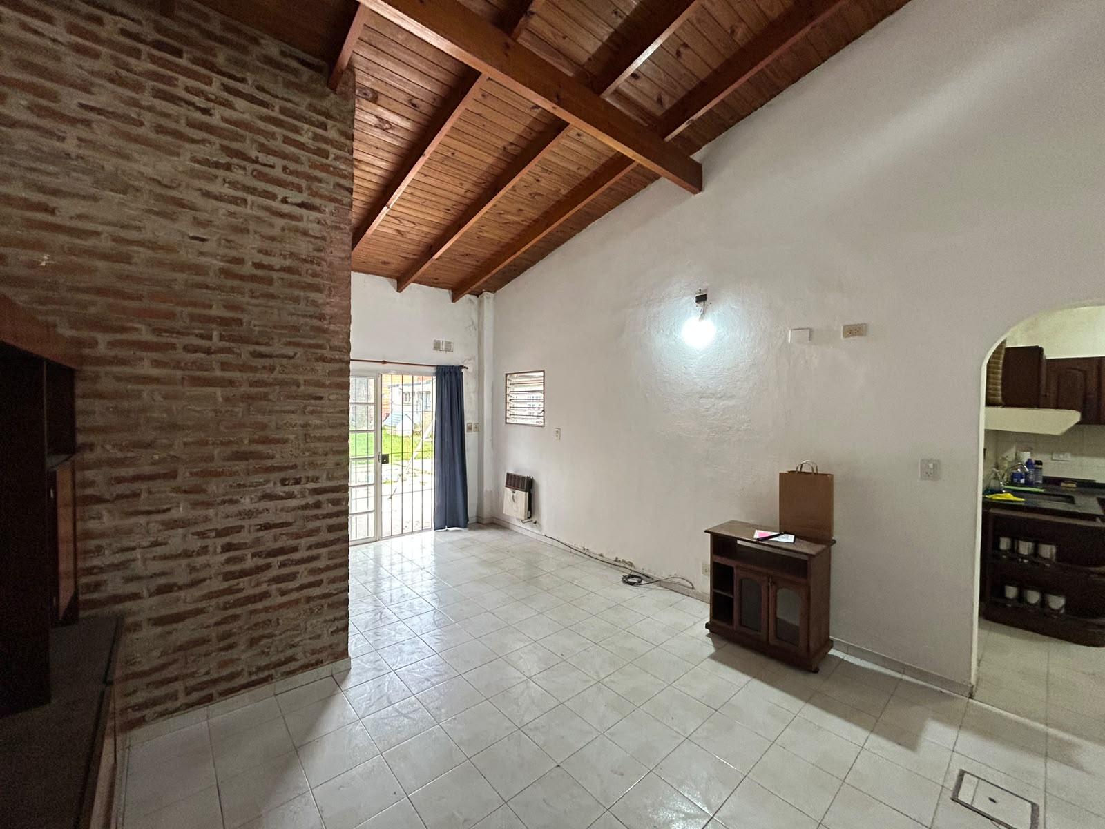 CASA VENTA JOSE C. PAZ - OPORTUNIDAD — foto 1