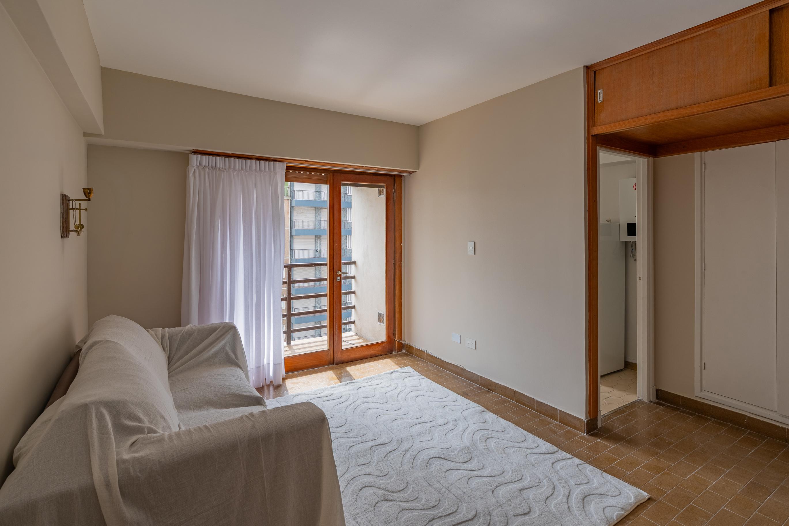 VENTA DEPARTAMENTO MONOAMBIENTE CON BALCON CENTRO — foto 1