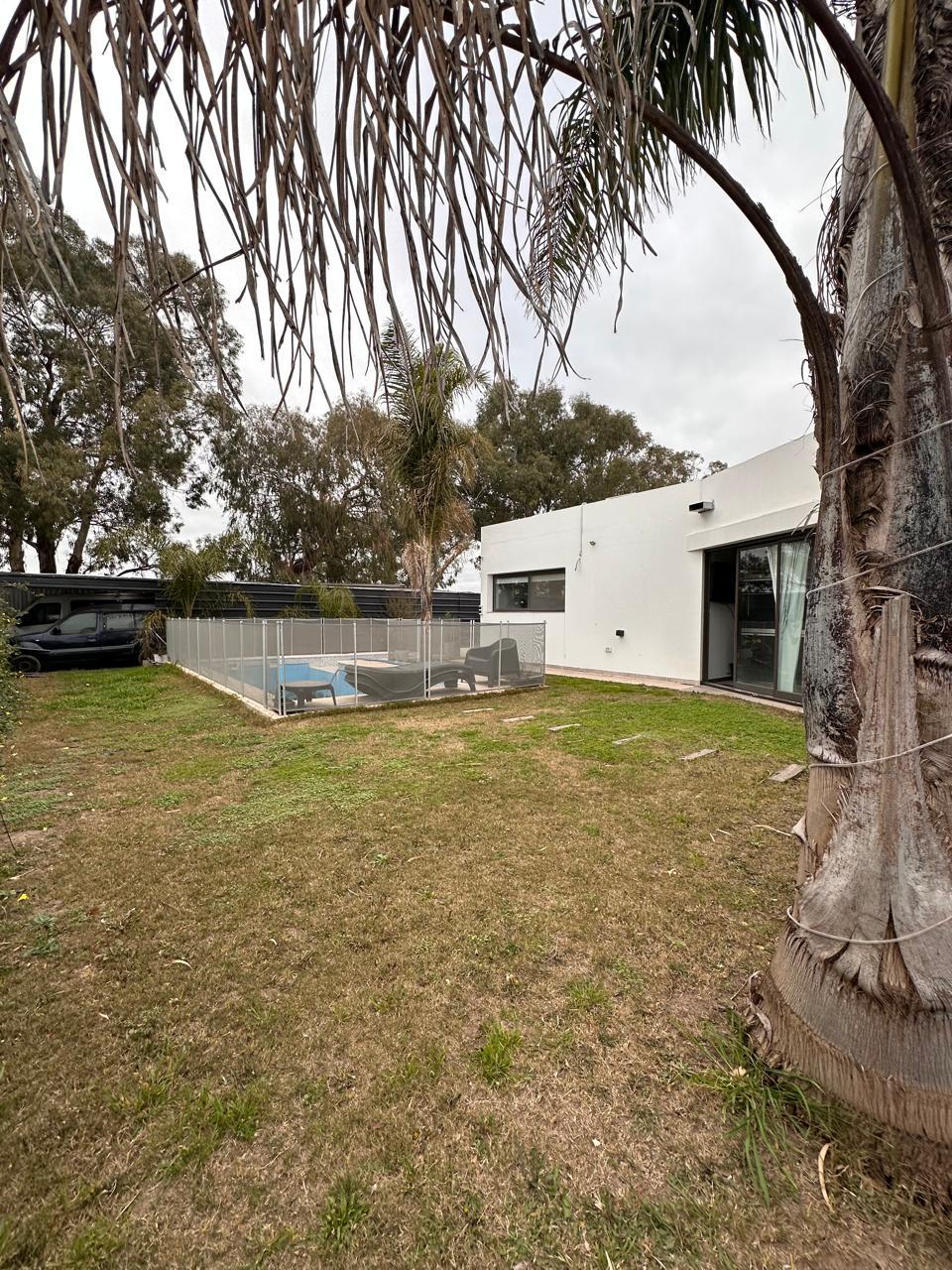 Casa en venta en Valle del Golf — foto 1