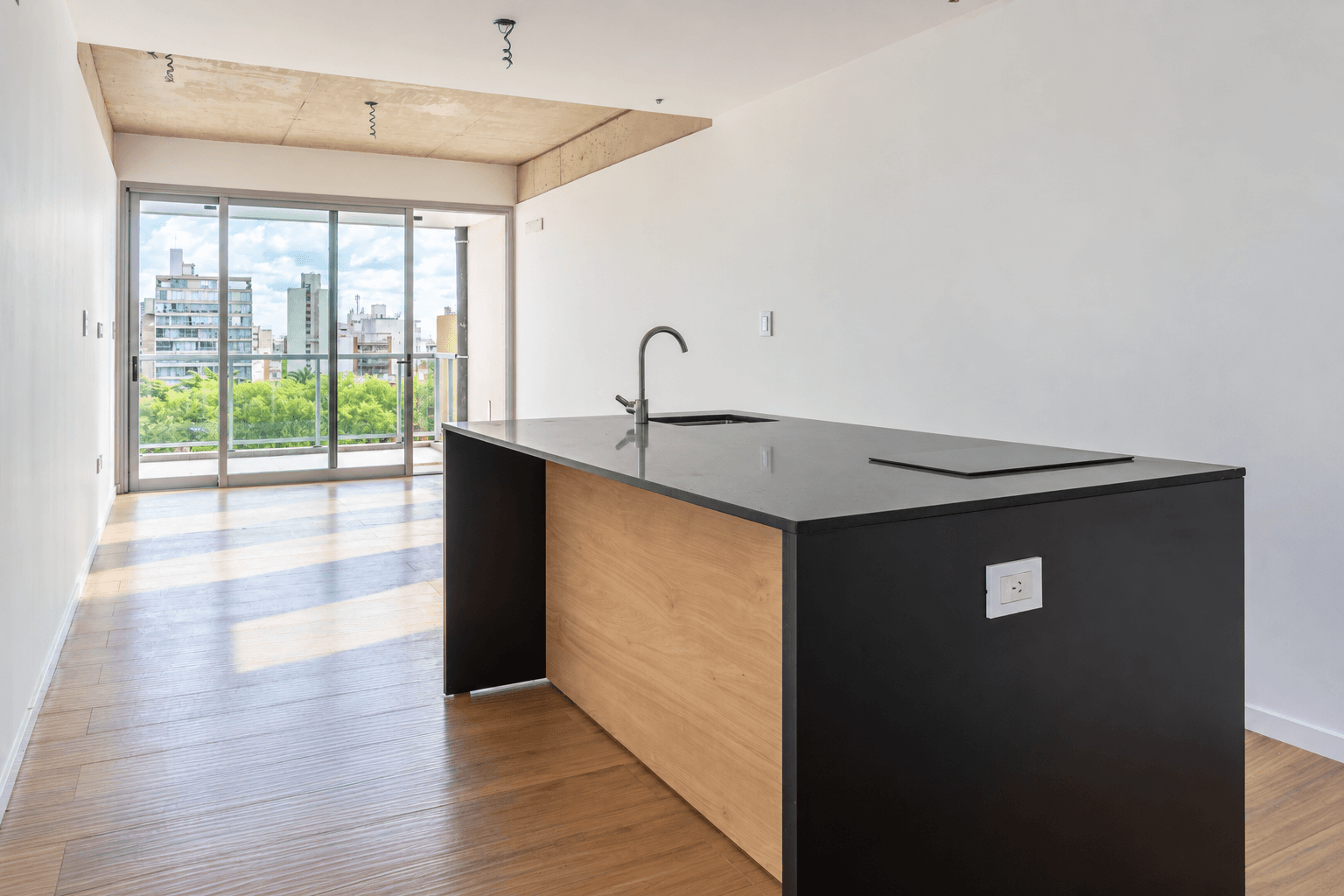 VENTA MONOAMBIENTE – A ESTRENAR | LA PLATA — foto 1