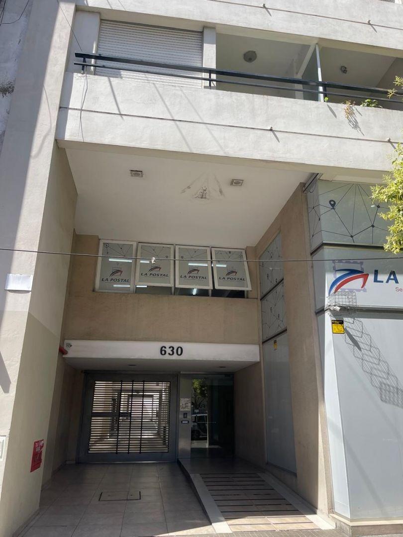 Departamento MONOAMBIENTE en alquiler, La Plata — foto 1