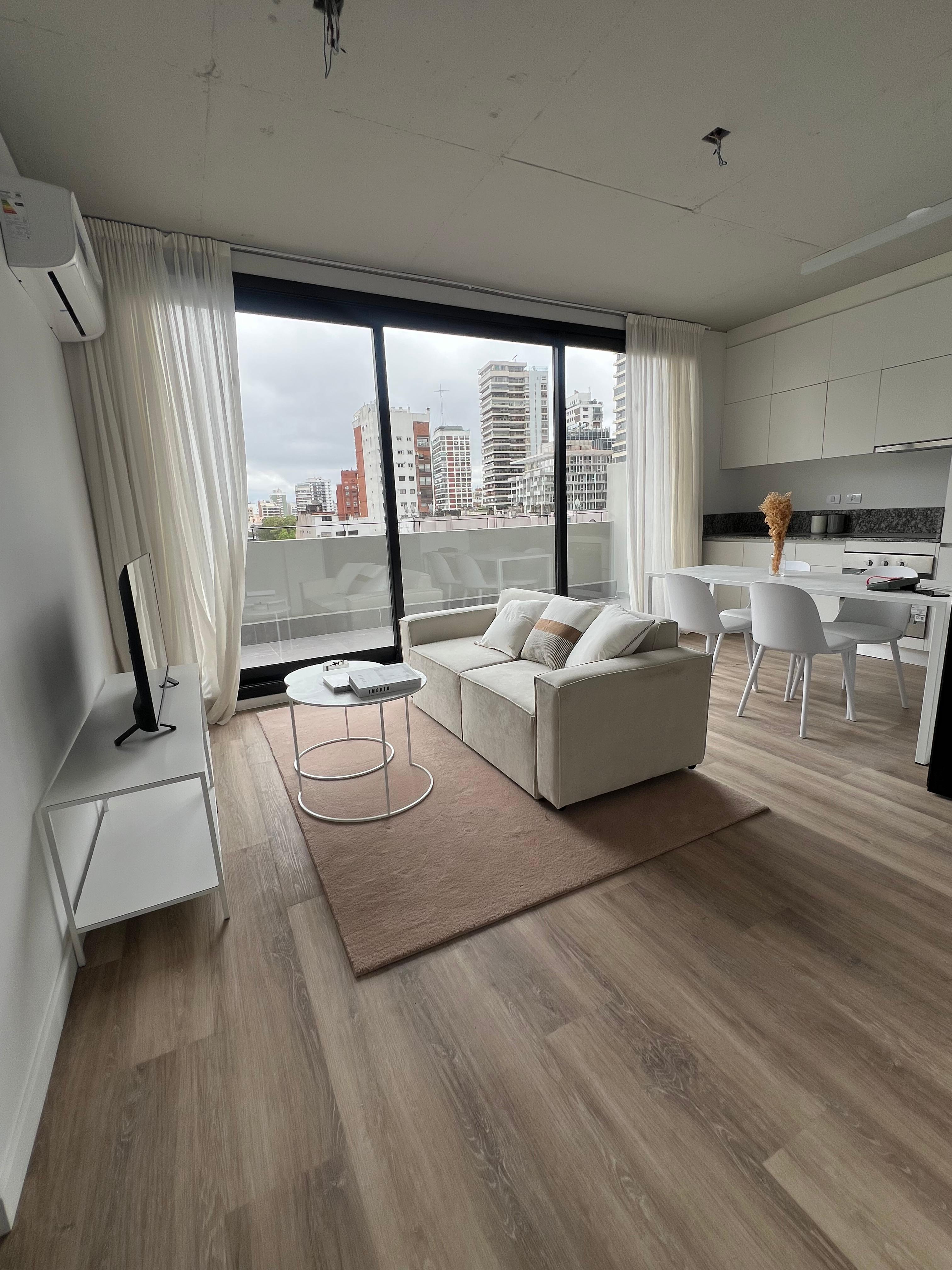 Venta Departamento Dos Ambientes con Terraza muy luminoso Privada Piso Alto en Belgrano — foto 1