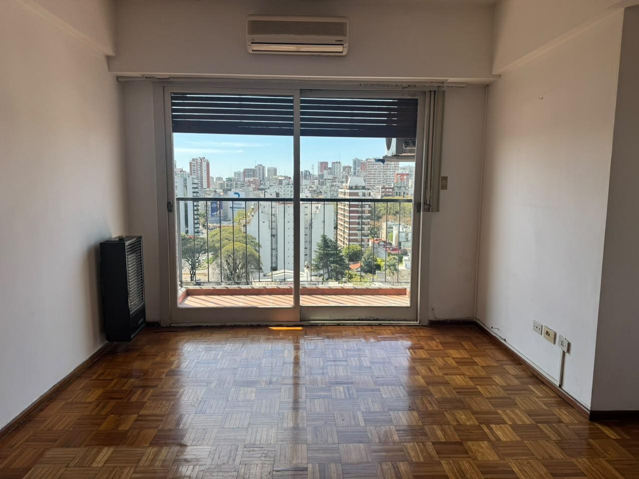 Venta Departamento 3 ambientes con balcón en Colegiales — foto 1