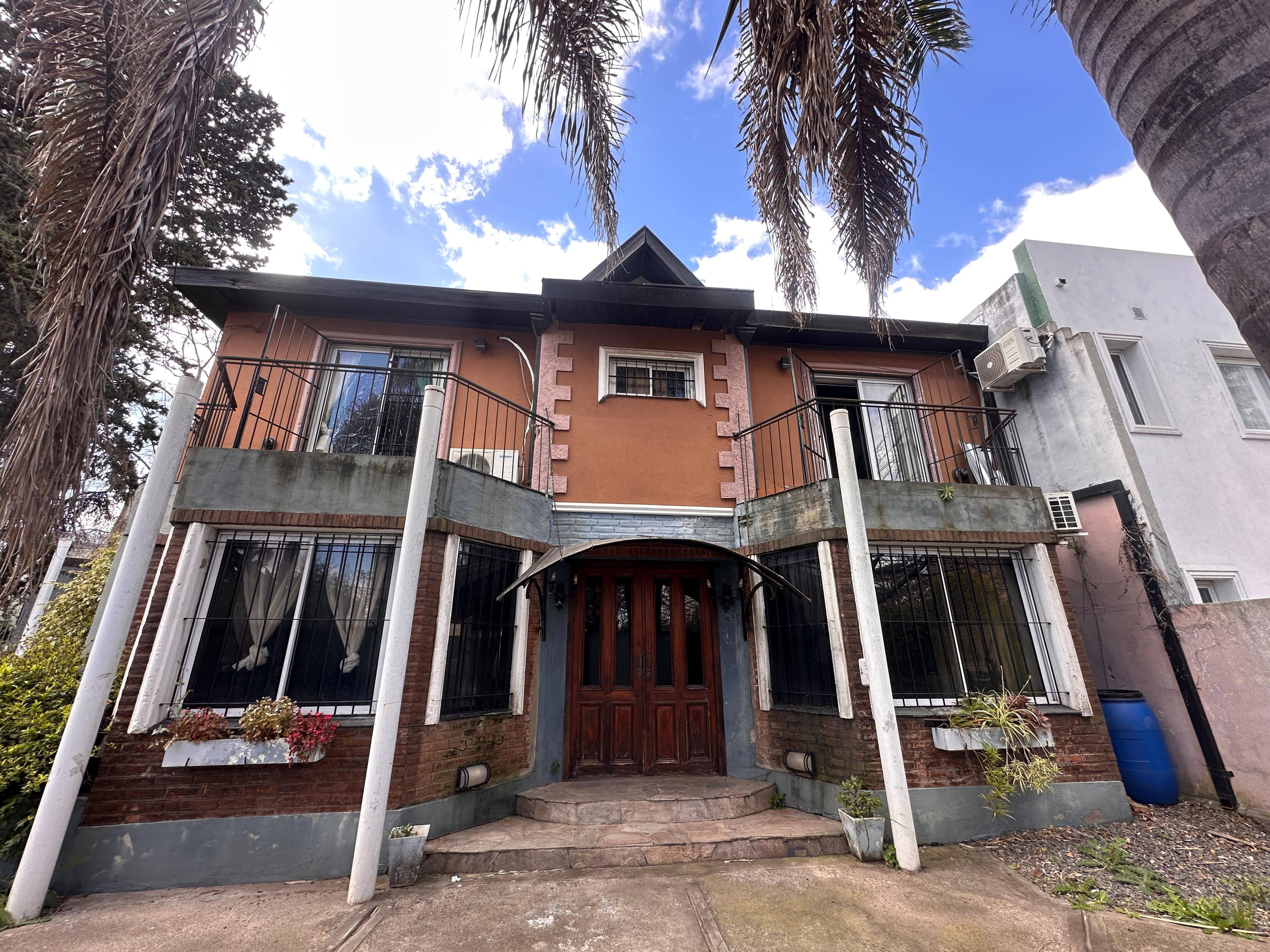 CASA EN VENTA 6 AMBIENTES CON JARDIN , PATIO , PILETA , SUITE EN DON TORCUATO, TIGRE , APTO CRÉDITO — foto 1