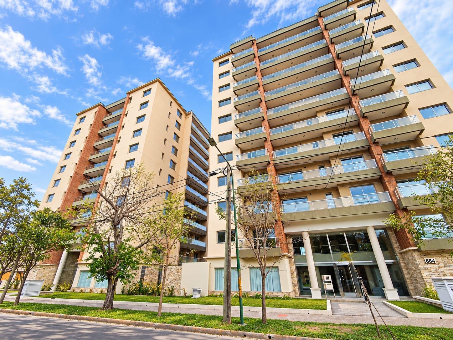 Departamento 4 ambientes 124 m² con suite y balcón Amenities Ituzaingó Sur — foto 1