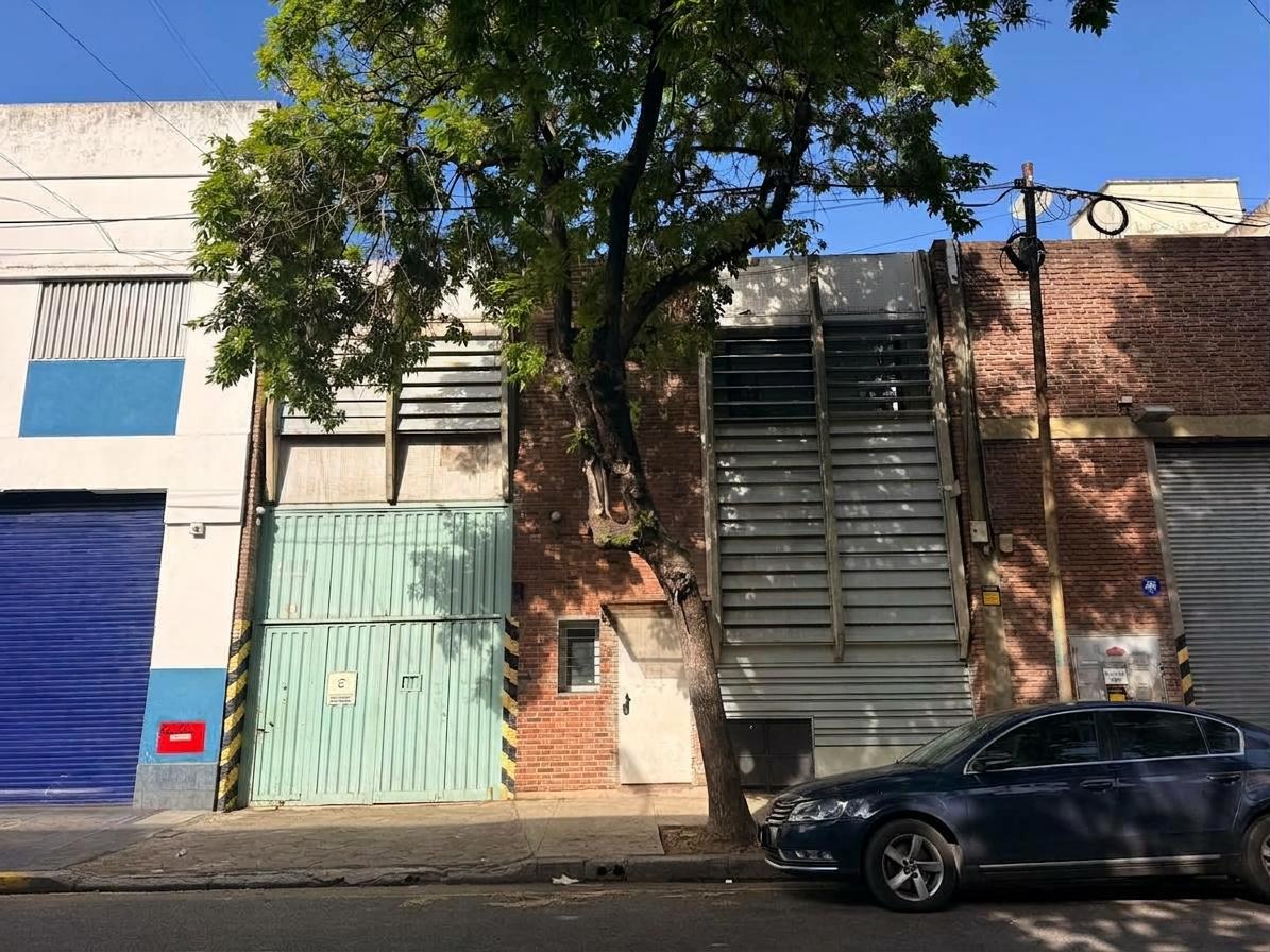 VENTA Galpón 1400 m² - Distrito tecnológico - Parque Patricios — foto 1