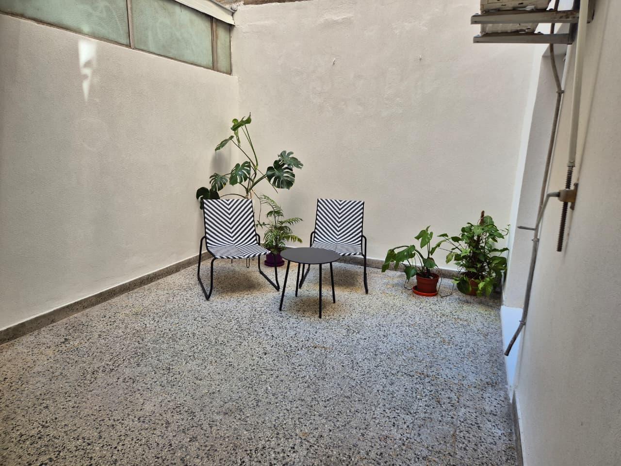 ALQUILER | DEPARTAMENTO 2 AMBIENTES CON PATIO | CABALLITO — foto 1