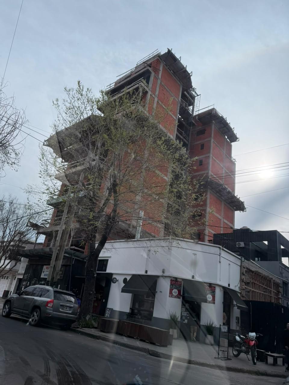 Monoambientes en construcción en La Plata — foto 1