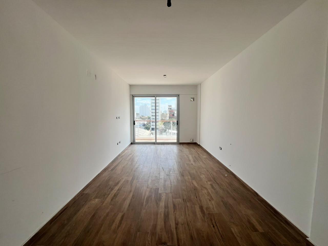 Departamento dos dormitorios a estrenar en venta en La Plata — foto 1