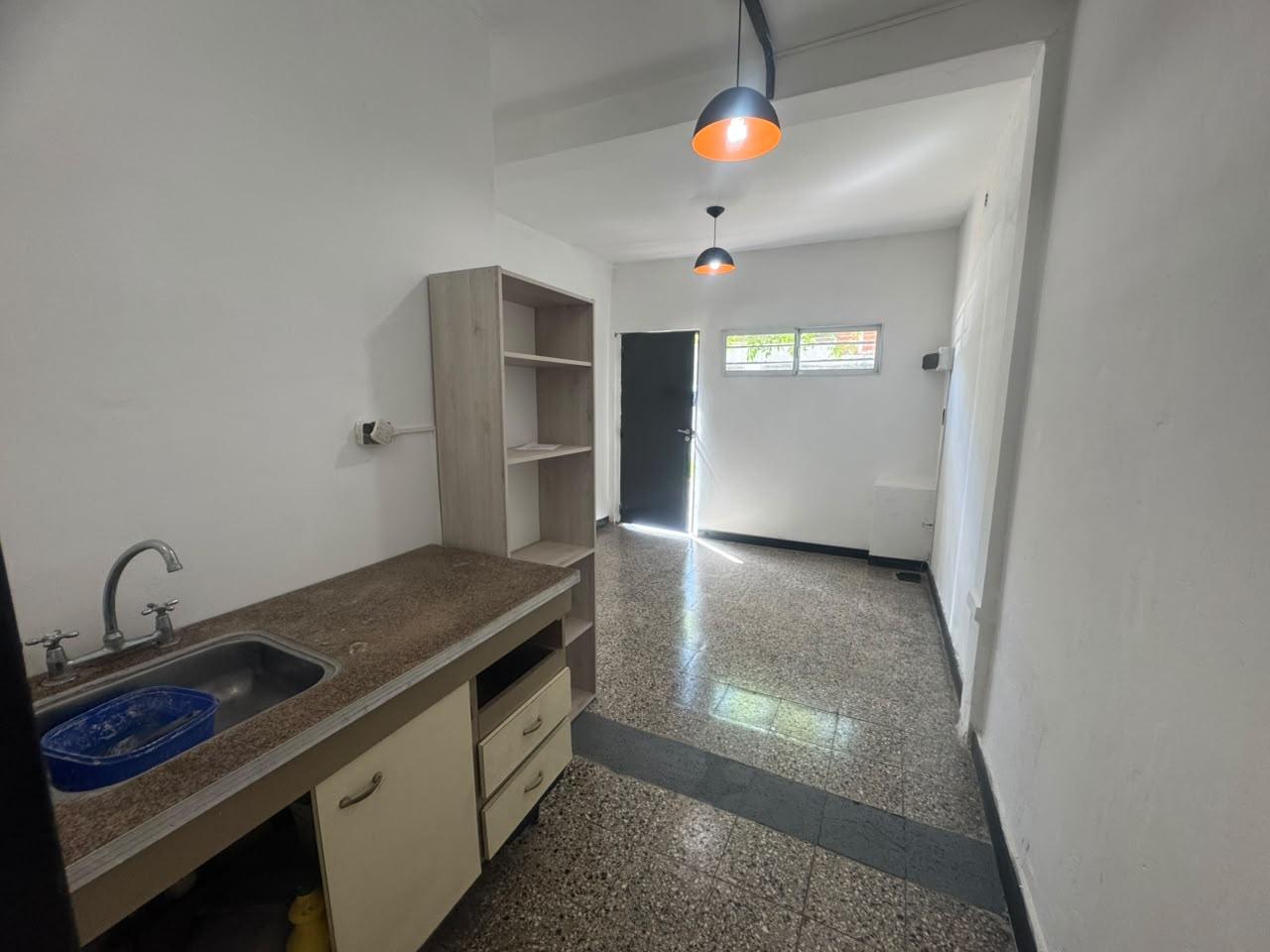 Local en venta en La Plata — foto 1