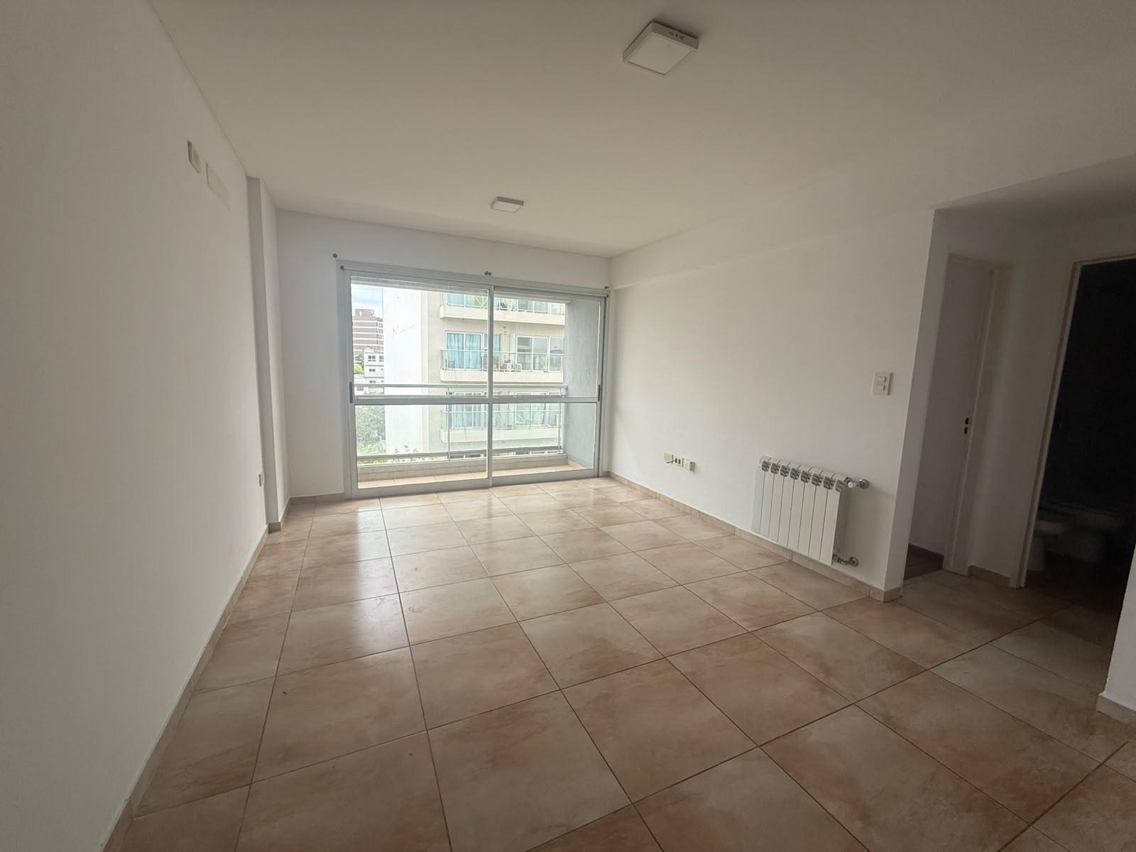 Departamento en alquiler en La Plata — foto 1