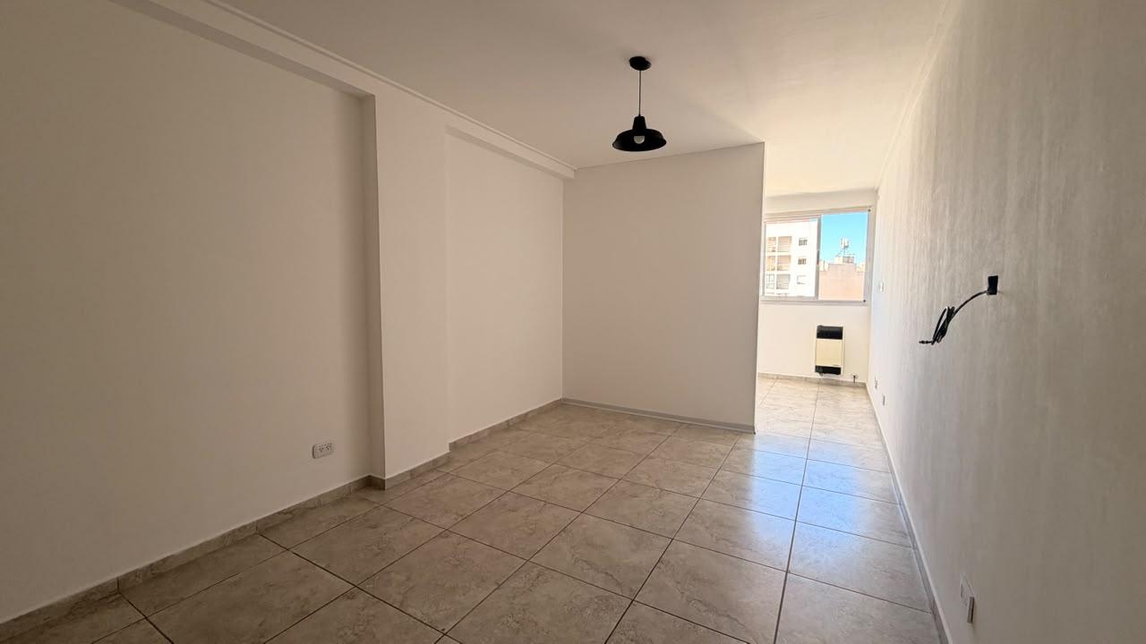Departamento Monoambiente en Alquiler en La Plata — foto 1
