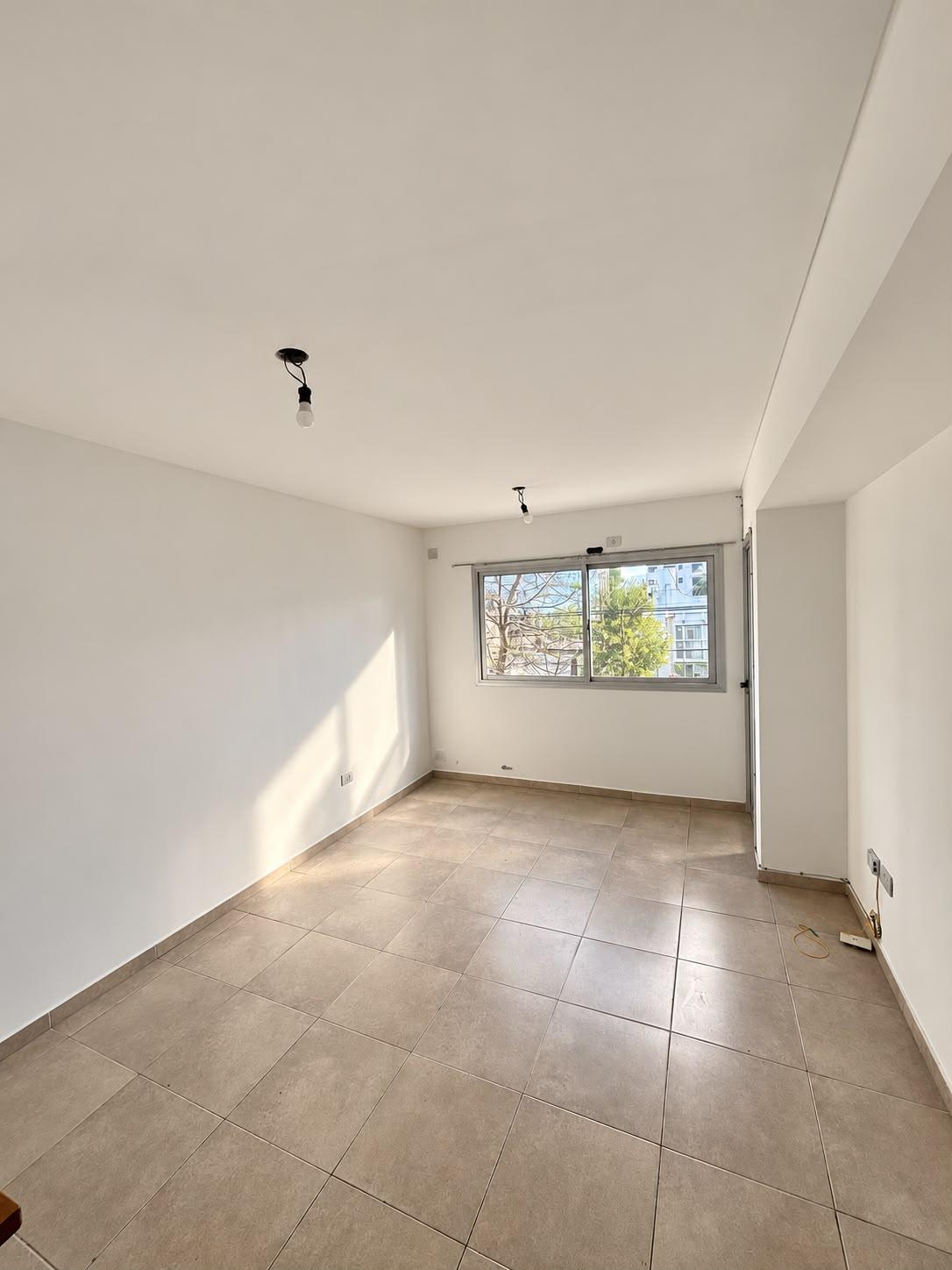 DEPARTAMENTO DE 1 DORMITORIO EN VENTA — foto 1